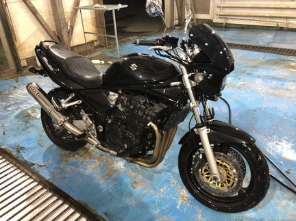 Suzuki bandit 1200