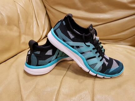 Кроссовки новые Adidas 36 р (23 см )