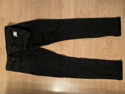 Джинсы зауженные Uniqlo