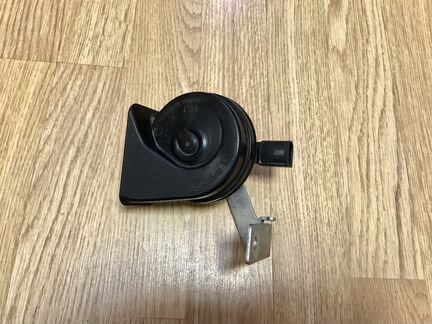 Звуковой сигнал Mercedes W447