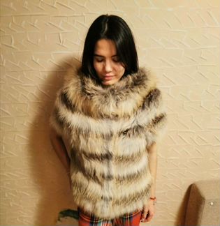 Жилетка меховая женская натуральная