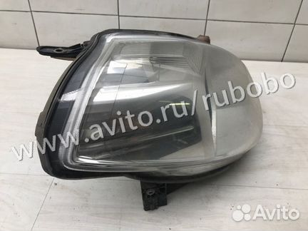 Фара правая Nissan Tiida C11 HR16DE 2011