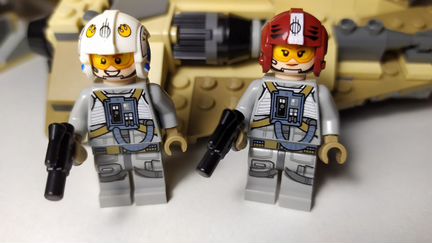 Lego Star Wars 75204 Песчаный спидер