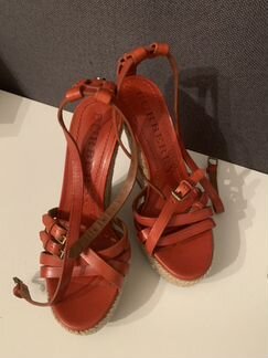 Босоножки Burberry новые