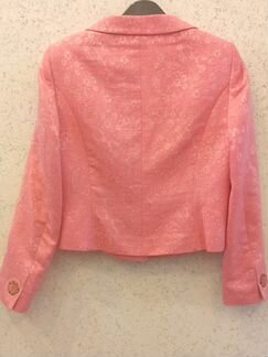 Пиджак и юбка Костюм эскада Оригинал размер 40 нем