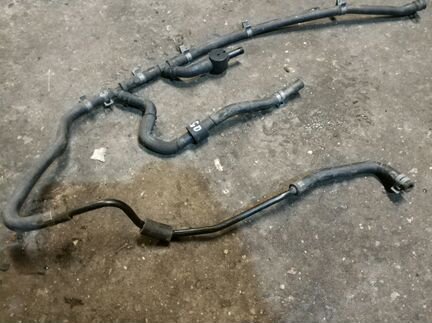 Шланг охлаждения с клапаном VW Туарег 5.0 дизель