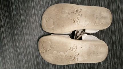 Босоножки Next