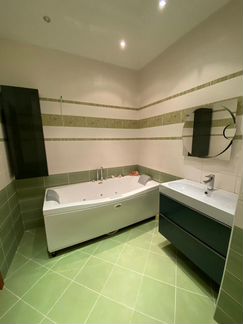2-к квартира, 120 м², 7/9 эт.