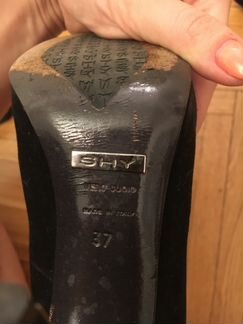 Ботильоны shy р-р 37