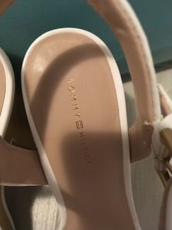 Босоножки новые Tommy Hilfiger