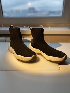 Кроссовки с вязаным верхом Zara