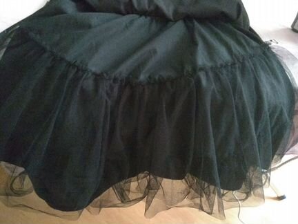 Платье атласное, р.46-48 befree