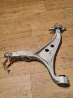 Рычаг передний правый Марседес мл