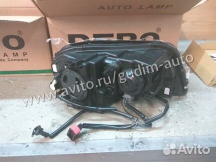Фара передняя Вольво хс90 с 2003 по 2014