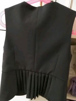 Жилетка новая Борели borelli 8 лет