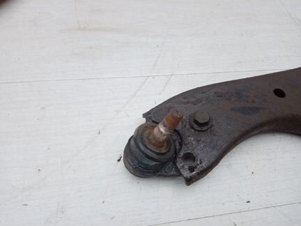 Рычаг нижний левый Vortex Tingo T11 SQR481FC 2011