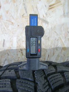 Зимние шины бу federal himalaya 225/60 R17 шипо