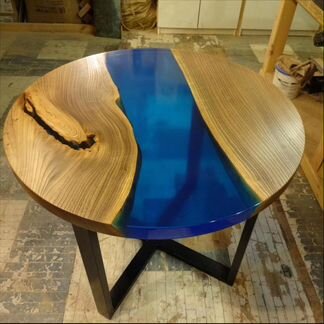 Столик река