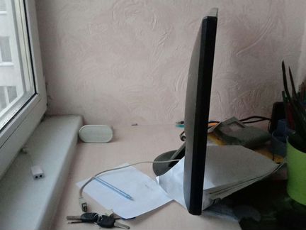 Монитор Asus