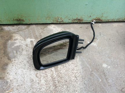 Мерседес ML 164 зеркало
