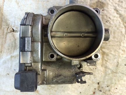 Заслонка, патрубок, впускной дроссель Мерседес