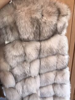 Меховая жилетка