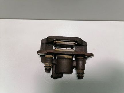 Суппорт задний левый Mitsubishi Pajero Sport KS1W