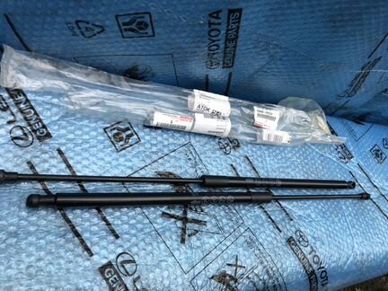 Амортизатор капота Toyota Land Cruiser 200 2020