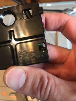 Кнопка включения lg 32lh570u