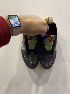 Продам кроссовки Nike Vapor Max