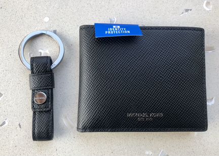 Подарочный набор michael kors кошелёк + брелок