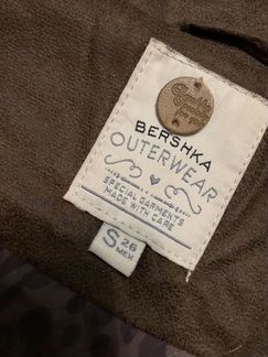 Жилетка меховая Bershka S 42-44