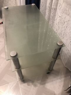 Стеклянная подставка