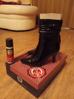 Сапожки женское демисезонные