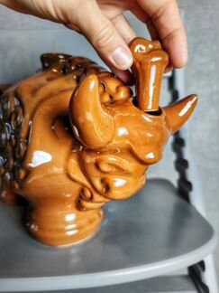 Керамическая ваза Бык с двумя отверстиями