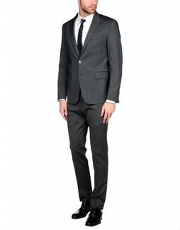 Новый итальянский костюм (оригинал) шерсть 120s