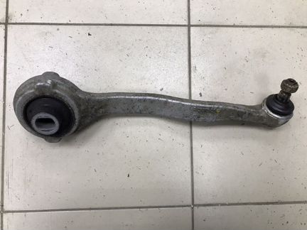 Рычаг R переднего моста Mercedes W204 C63 AMG