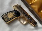 Золотой «макет массогабаритный» пистолет Макарова