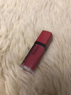 Бархатный флюид Bourjois rouge edition velvet