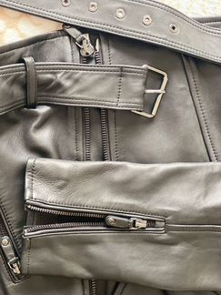 Massimo dutti кожаная куртка жен. Размер L (46-48)