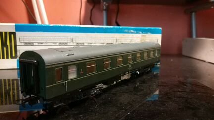 Железная дорога piko: Пассажирский вагон