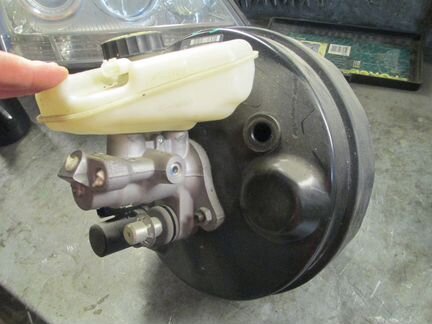 Mercedes W221 вакуумный усилитель тормозов