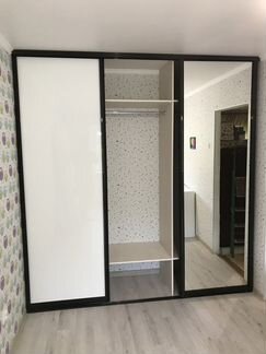 Шкаф-купе, двери зеркала