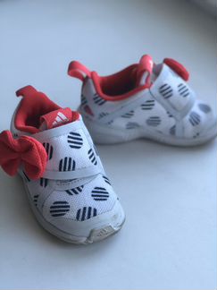 Кроссовки adidas