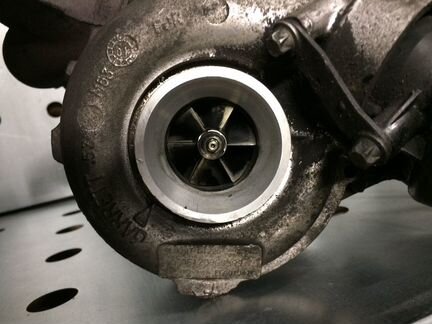 Турбина на Mercedes-Benz E Class