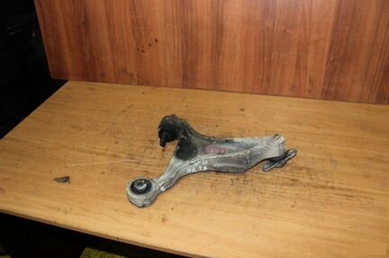 Рычаг подвески передний левый нижний Volvo Xc70