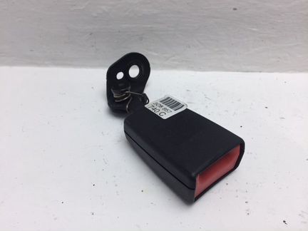 Замок ремня безопасности задний правый Volkswagen