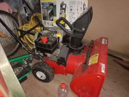 Снегоуборочная машинка MTD