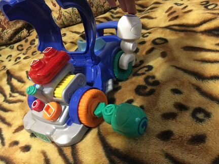 Развивающий автомобиль leap frog