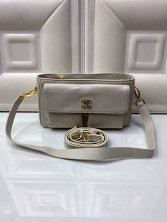 Сумка Chanel 19
